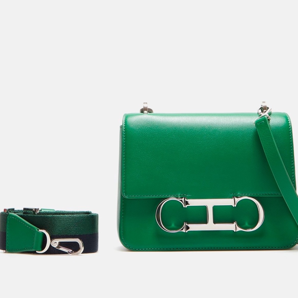 ✨NEW✨Carolina Herrera Green Small Shoulder Bag.